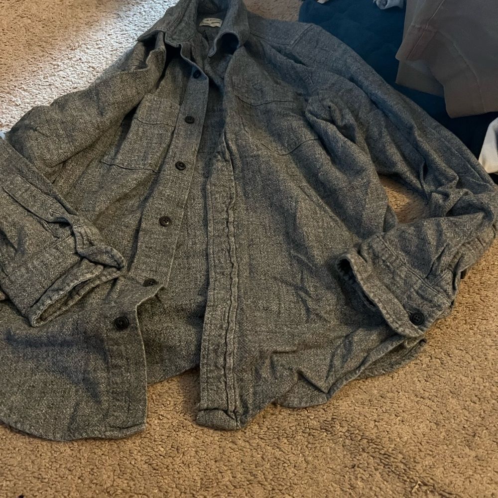 Club Monaco button down small - Picture 4 of 7